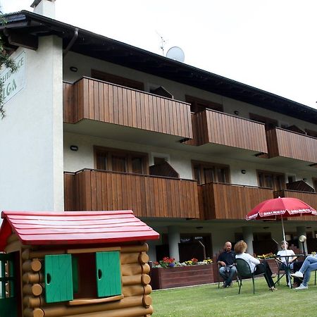 Residence Elga Valdisotto Buitenkant foto