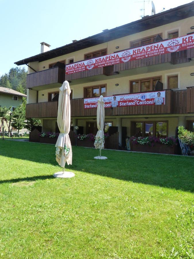 Residence Elga Valdisotto Buitenkant foto