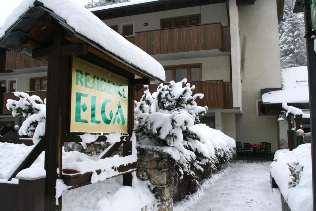 Residence Elga Valdisotto Buitenkant foto