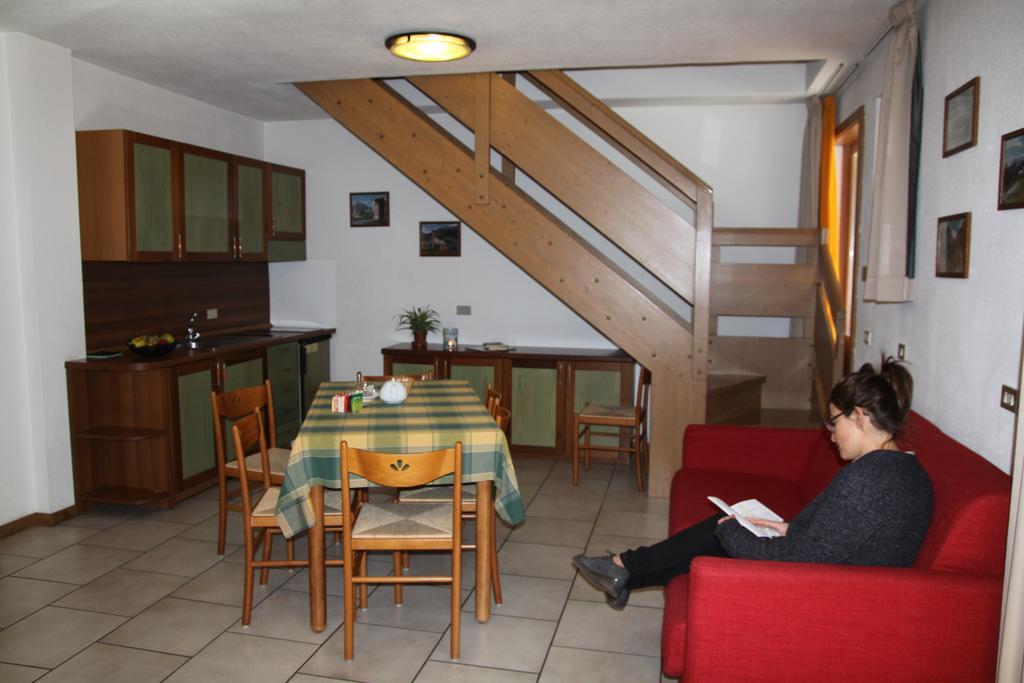 Residence Elga Valdisotto Buitenkant foto